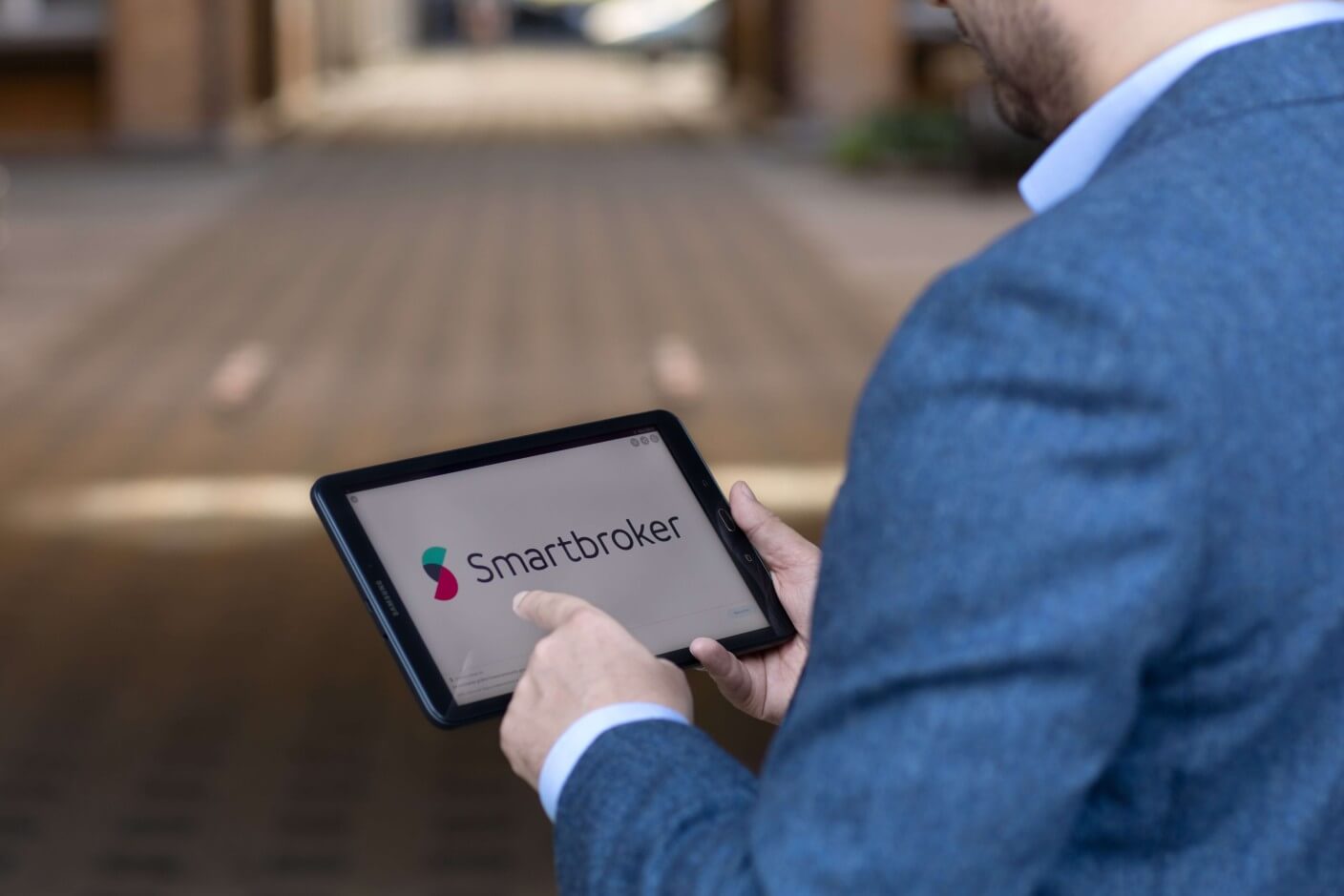 Smartbroker Holding AG